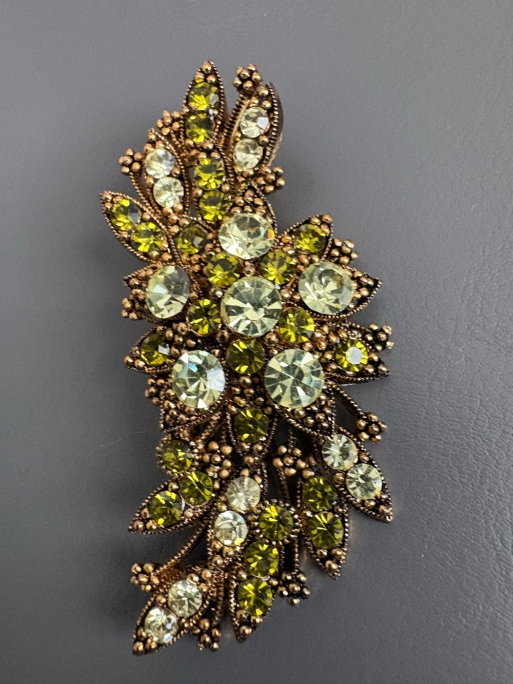 Vintage Green Rhinestone Brooch/Pendant